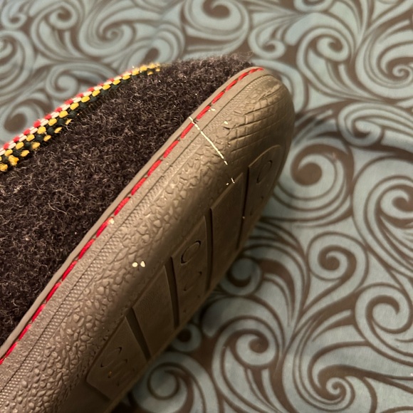 Penelope Chilvers Gray Slippers with Multicolor Trim - Picture 9 of 9